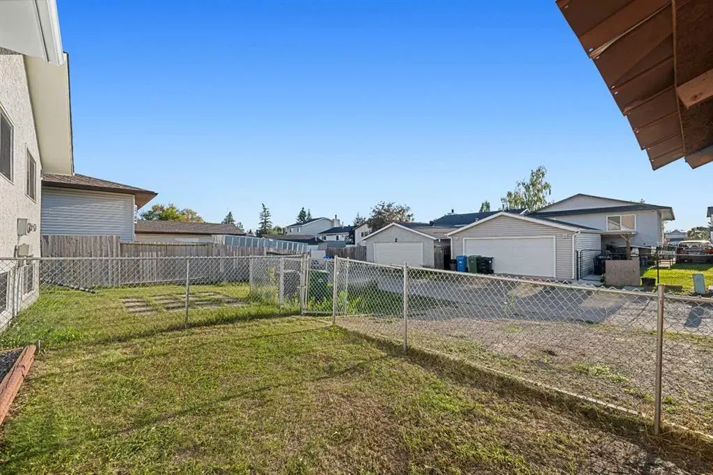 152 Castlebrook Rise NE