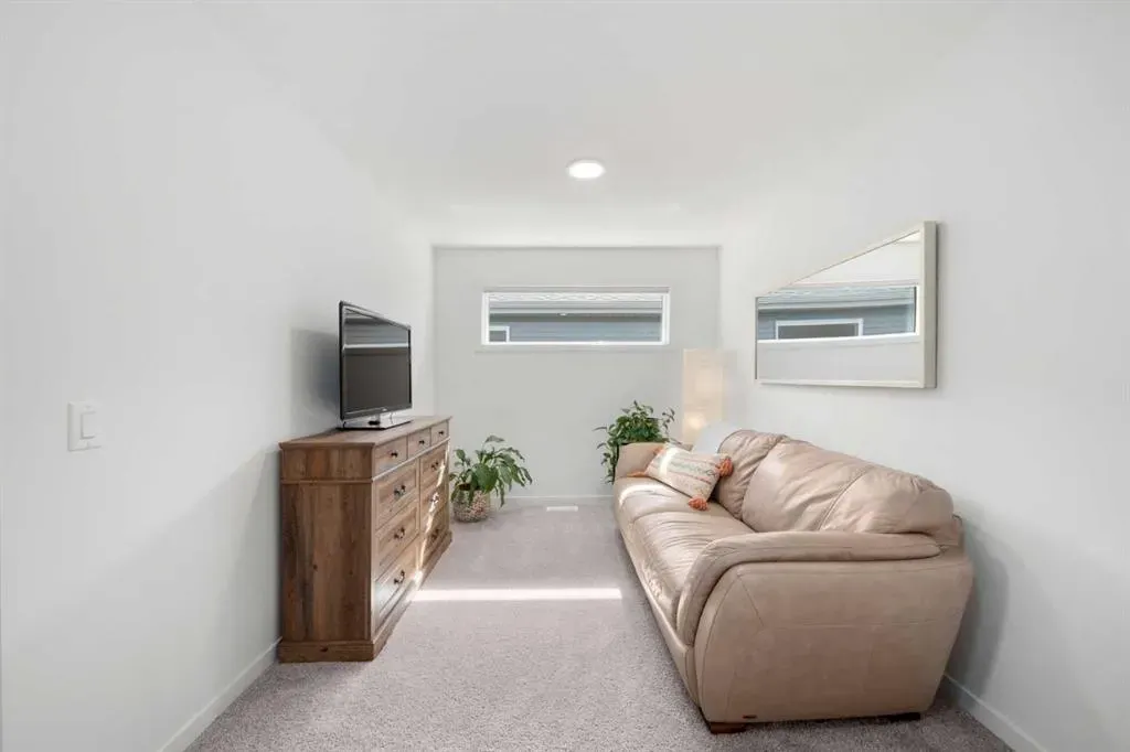 18 Sage Way