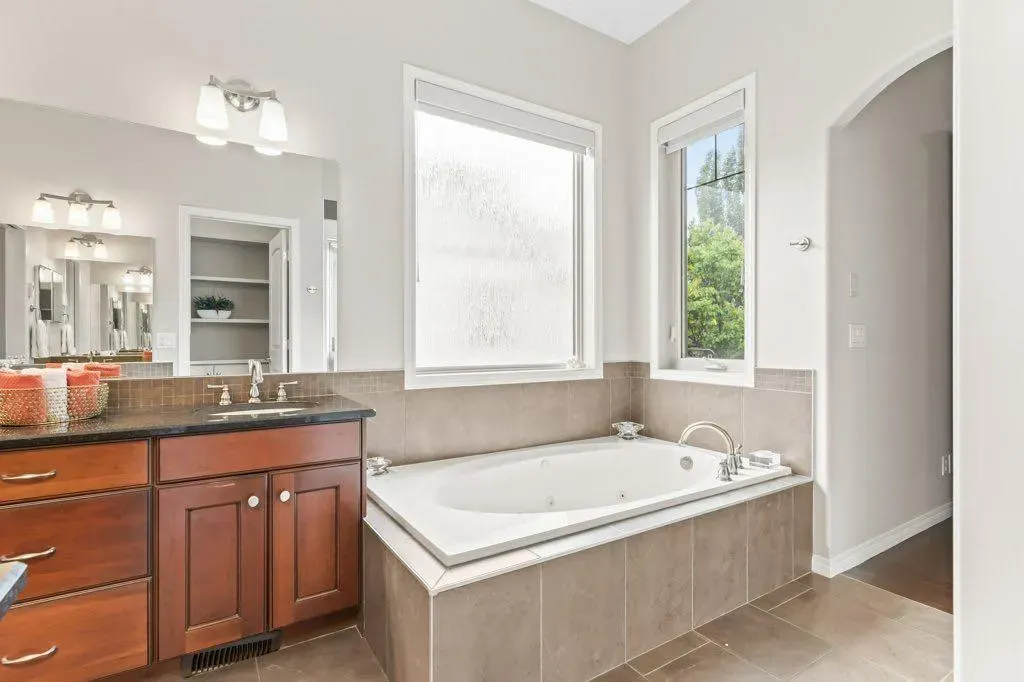 35 Cimarron Estates Way