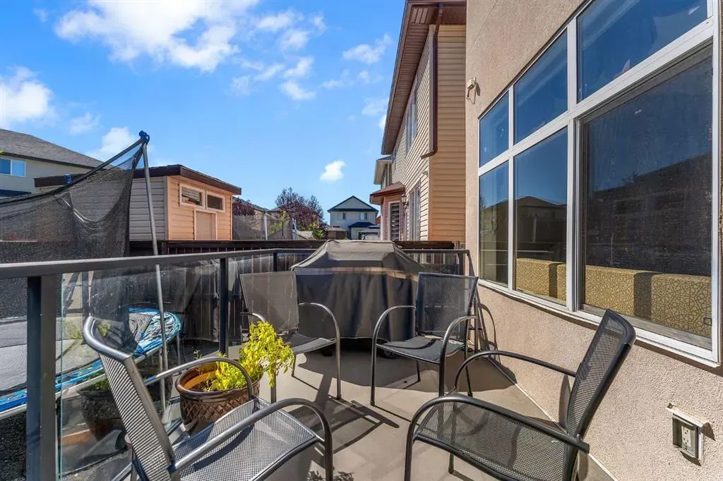 129 saddlelake Grove
