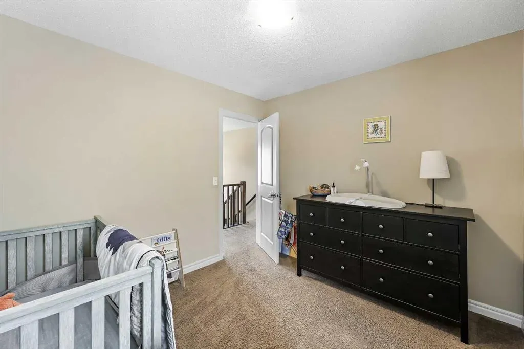15 Sage Valley Court NW