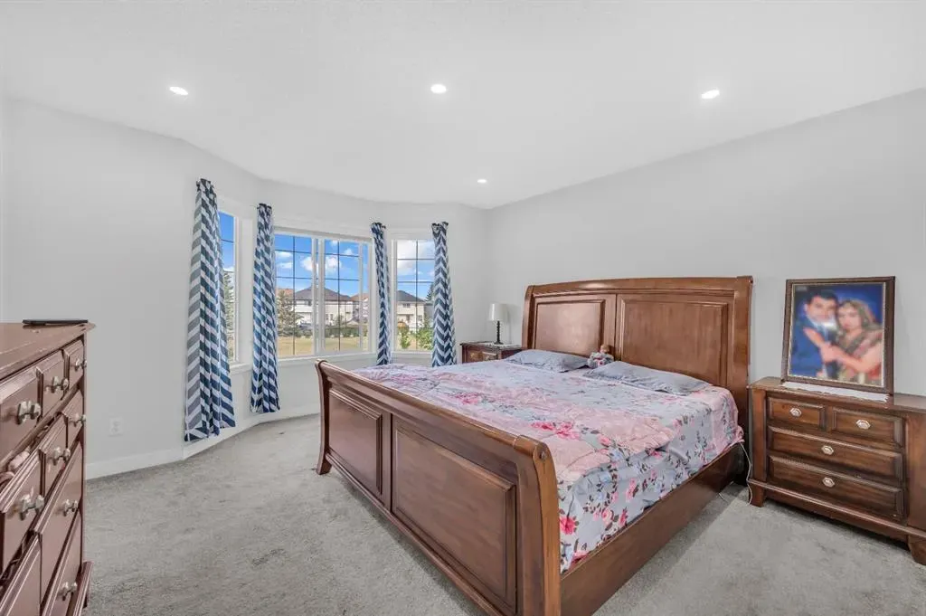 14 Tarington Place NE
