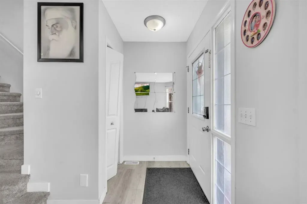 14 Tarington Place NE