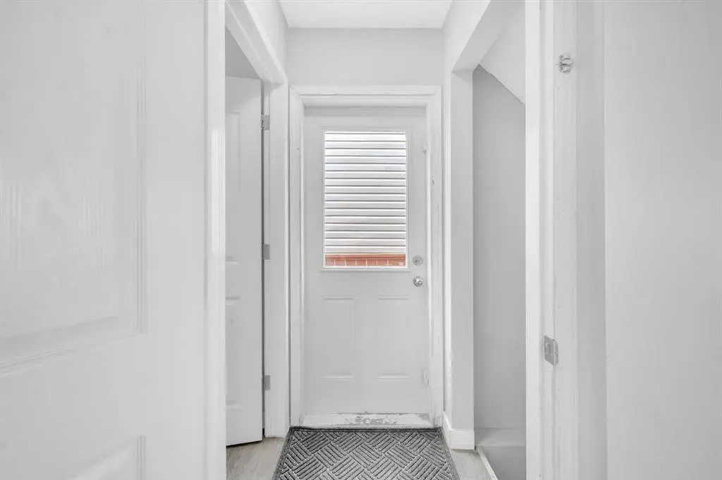 14 Tarington Place NE