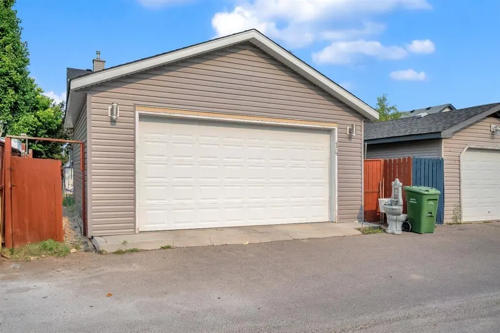 14 Tarington Place NE