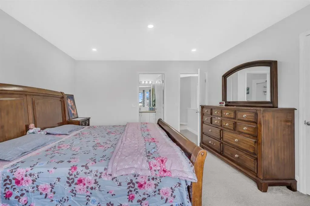 14 Tarington Place NE