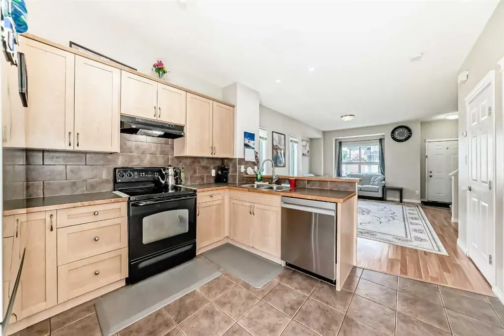 111 Tarawood Lane NE, #337