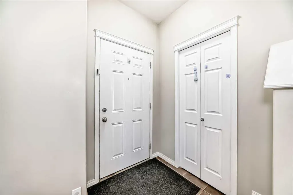 111 Tarawood Lane NE, #337