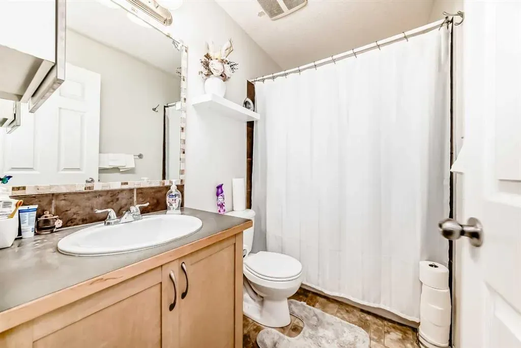 111 Tarawood Lane NE, #337