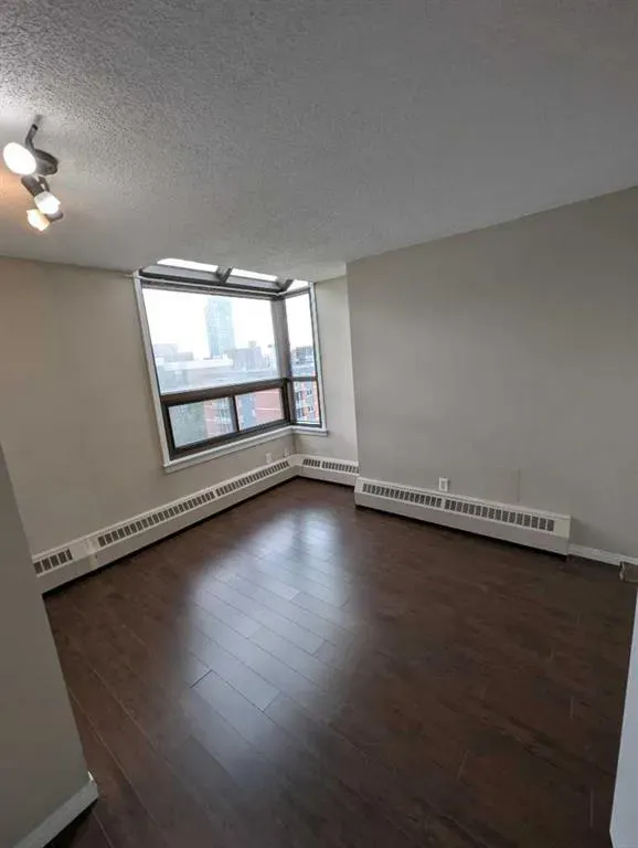 1202 13 Avenue SW, #703