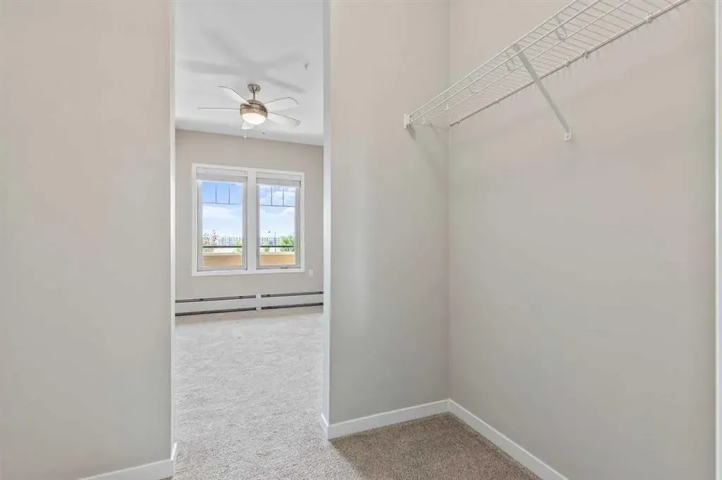 30 Mahogany Mews SE, #202
