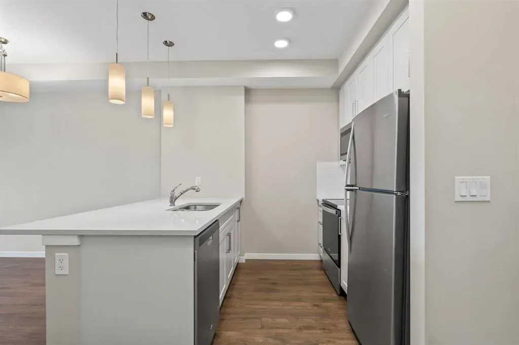 30 Mahogany Mews SE, #202