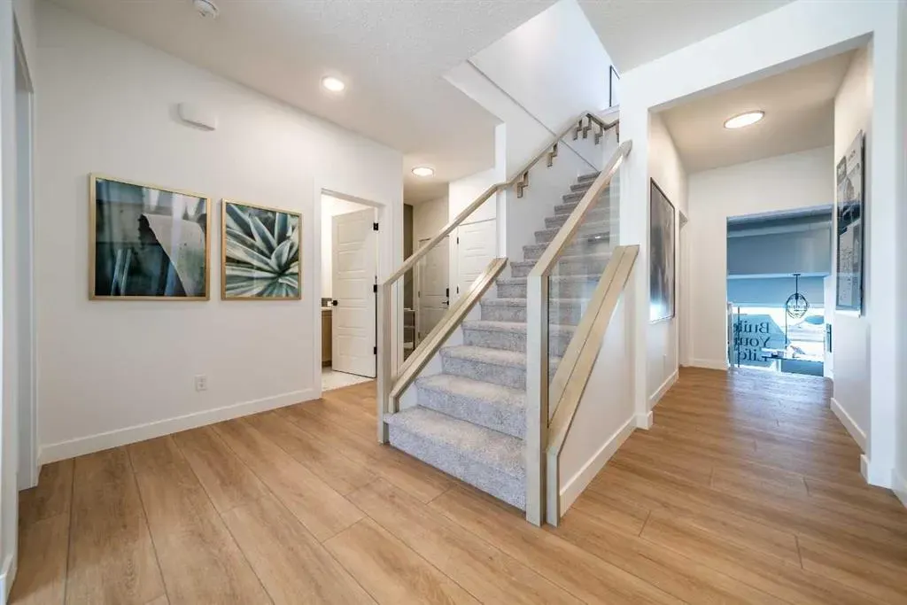 60 Creekside Path SW