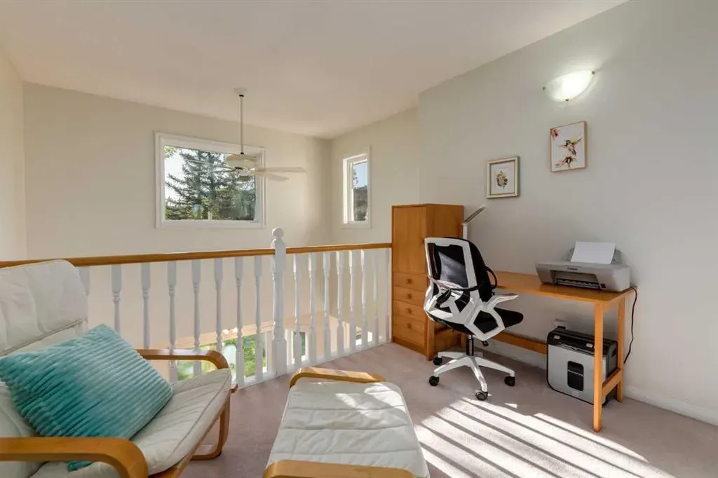 200 Sandstone Drive NW, #17