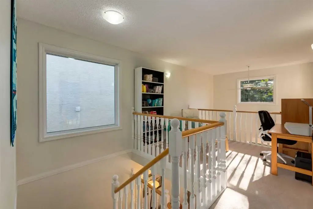 200 Sandstone Drive NW, #17