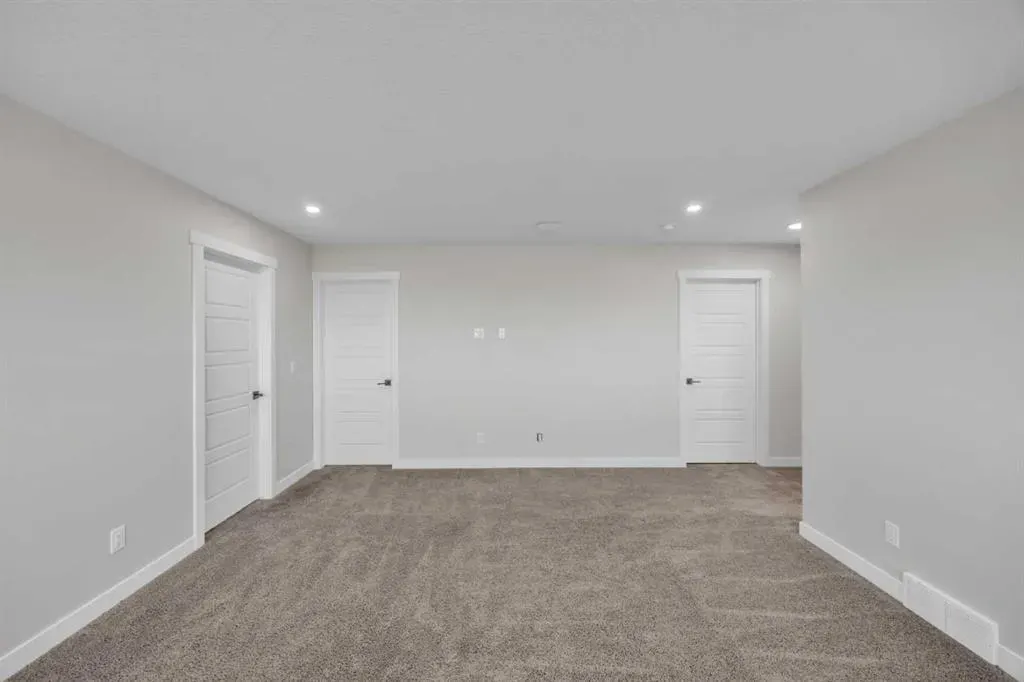 116 Homestead Close NE