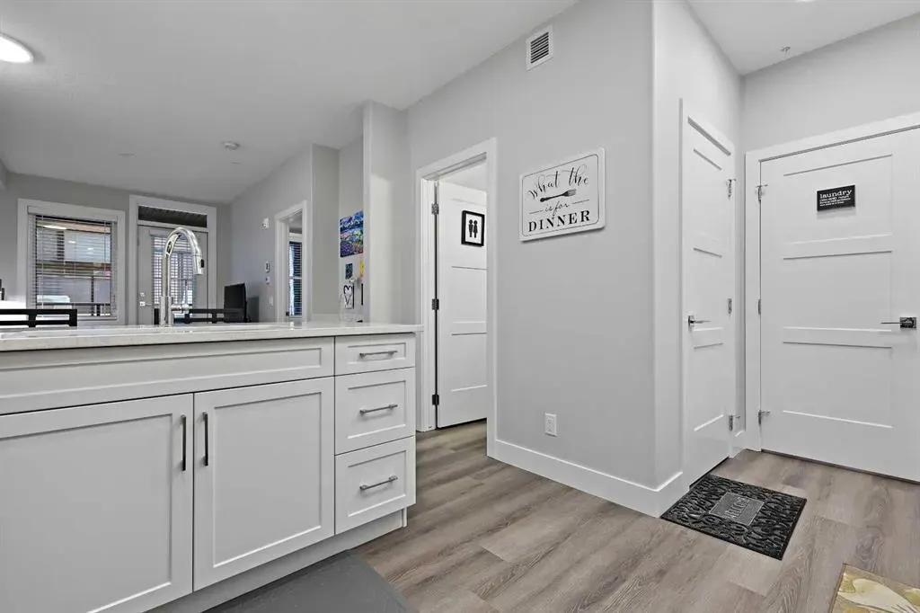 8355 19 Avenue SW, #105