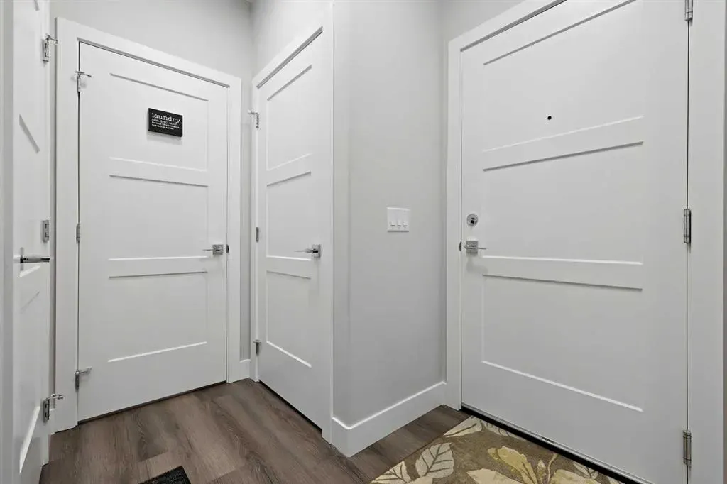 8355 19 Avenue SW, #105