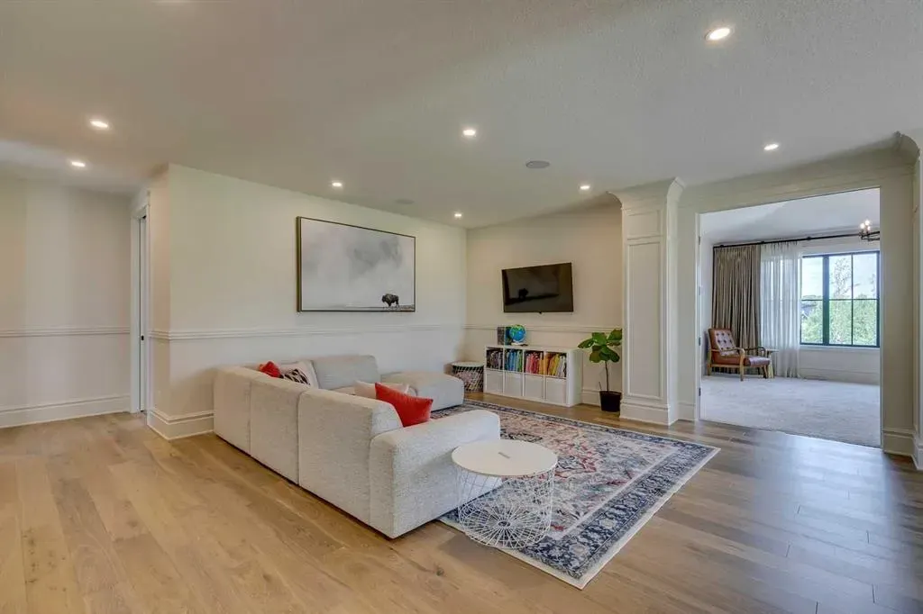 129 Glyde Park