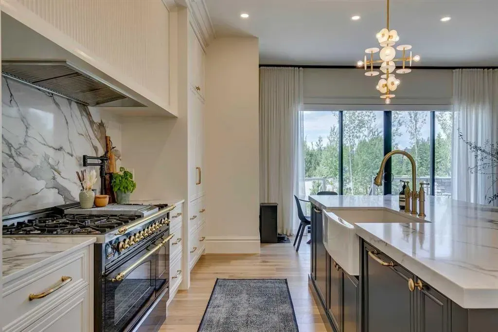 129 Glyde Park