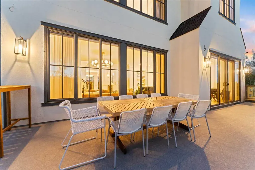 129 Glyde Park