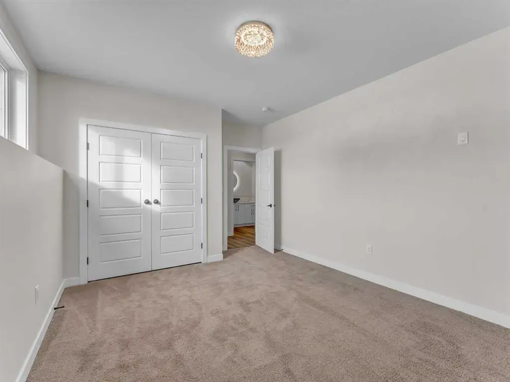 33 Dunes Way