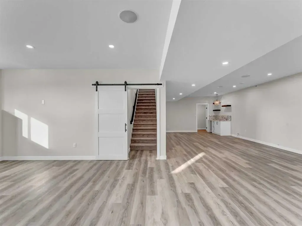 33 Dunes Way