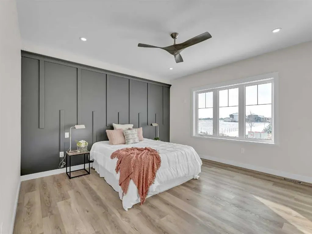 33 Dunes Way