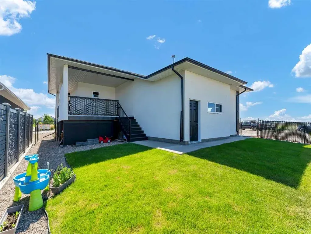 33 Dunes Way