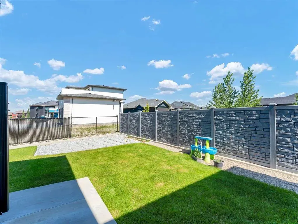 33 Dunes Way