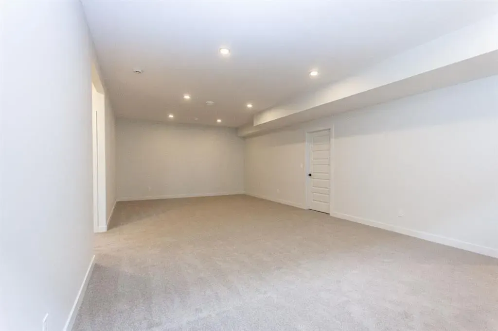 10 Tindale Place