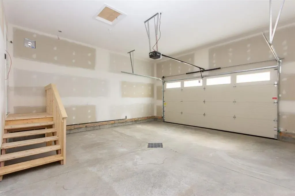 10 Tindale Place