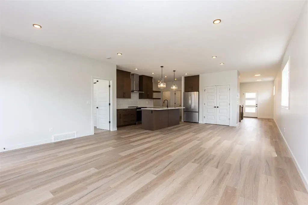 10 Tindale Place