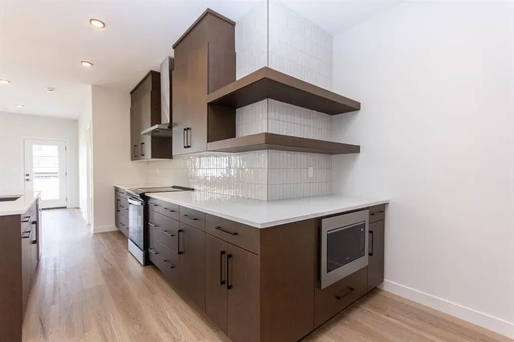 10 Tindale Place