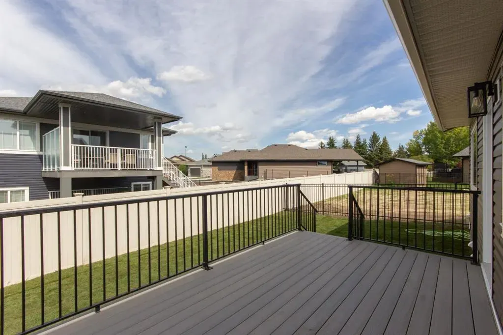 10 Tindale Place