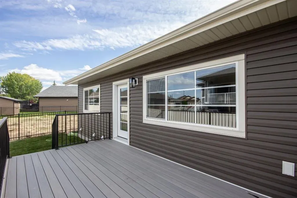 10 Tindale Place