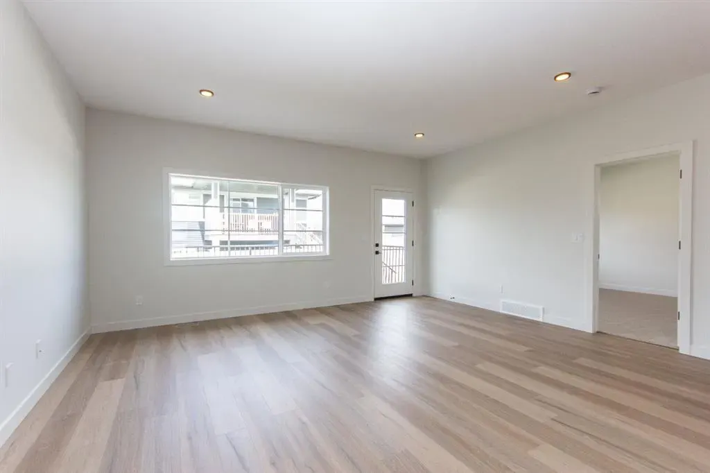 10 Tindale Place