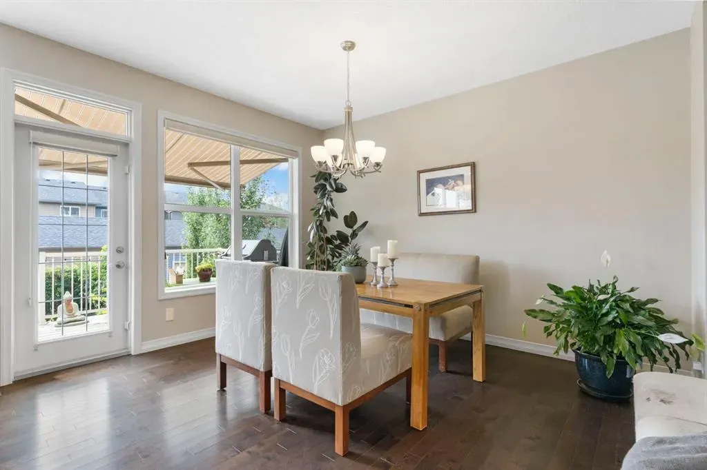 33 Sundown Grove