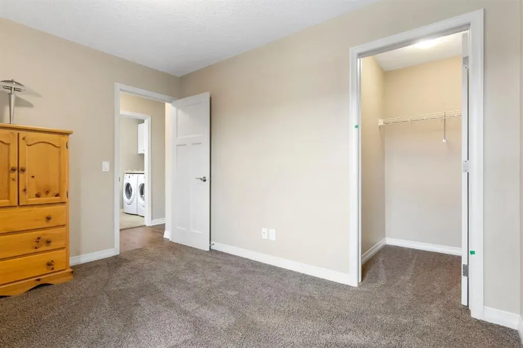 33 Sundown Grove