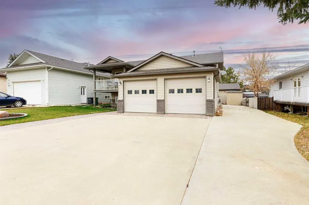 4583 Eastview Crescent