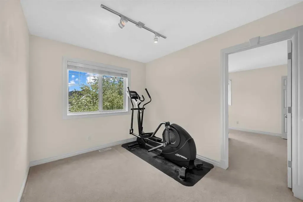 173 Tuscany Ridge Park NW