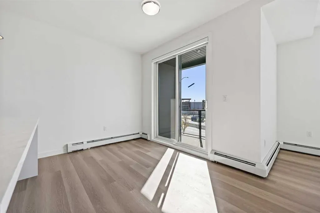 520 Reynolds Avenue SW, #2215