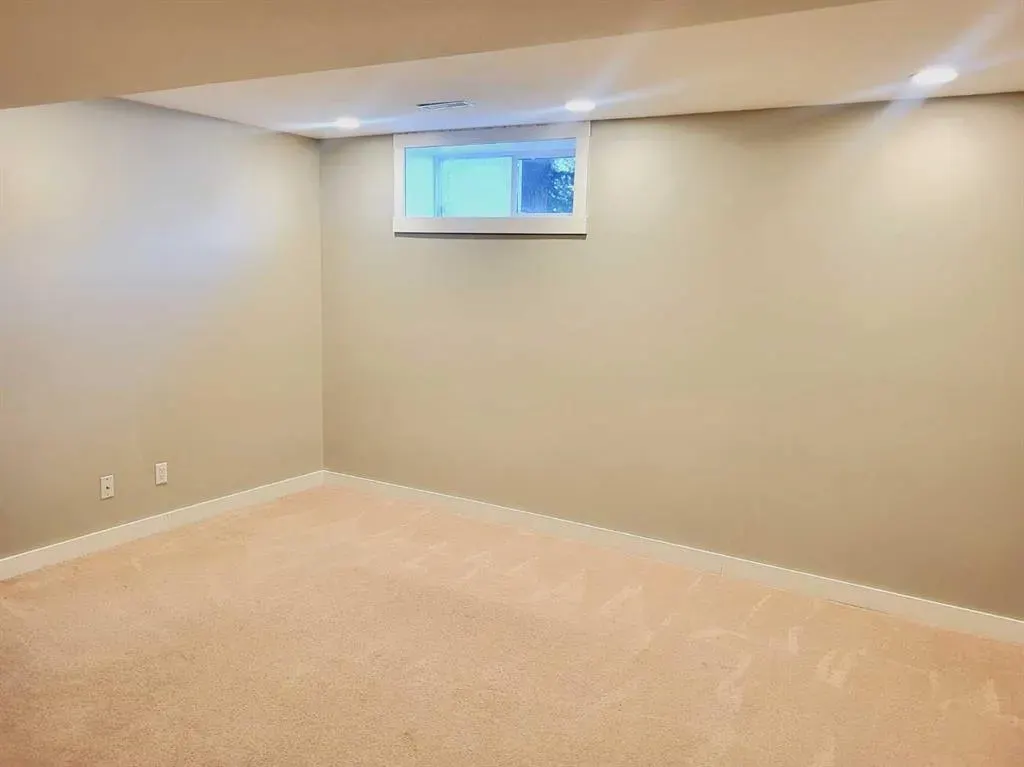 2001 Luxstone Boulevard NW, #504