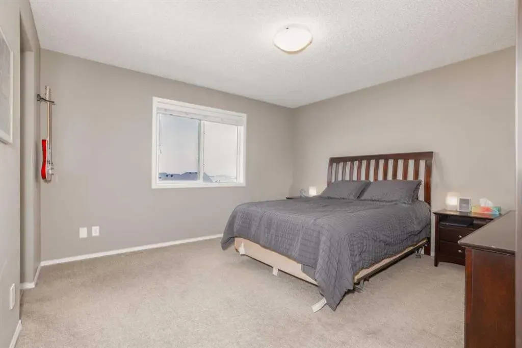 44 Nolancrest Green NW