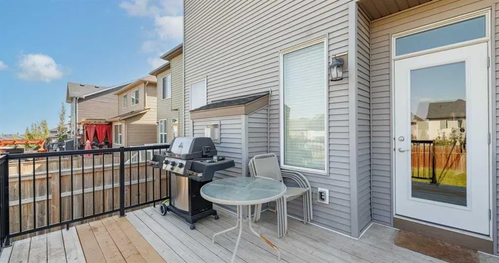 44 Nolancrest Green NW