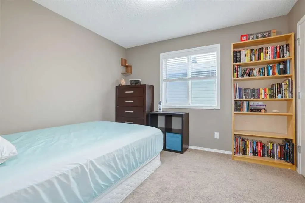 44 Nolancrest Green NW
