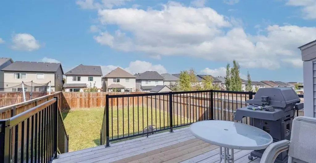 44 Nolancrest Green NW