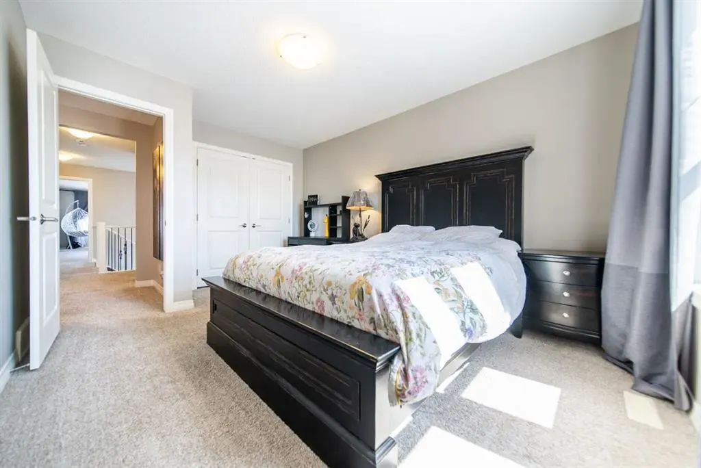 98 Mahogany Passage SE