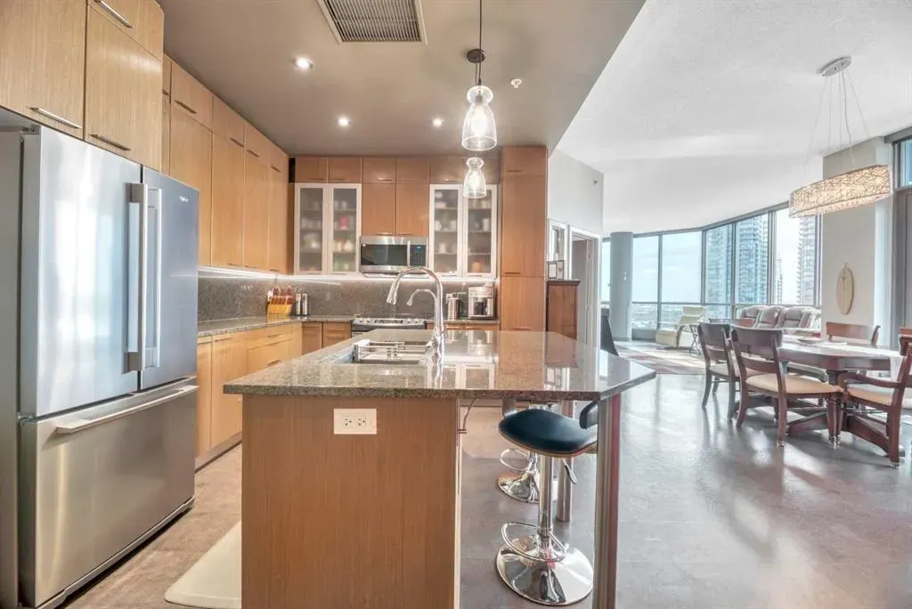 220 12 Avenue SE, #2405