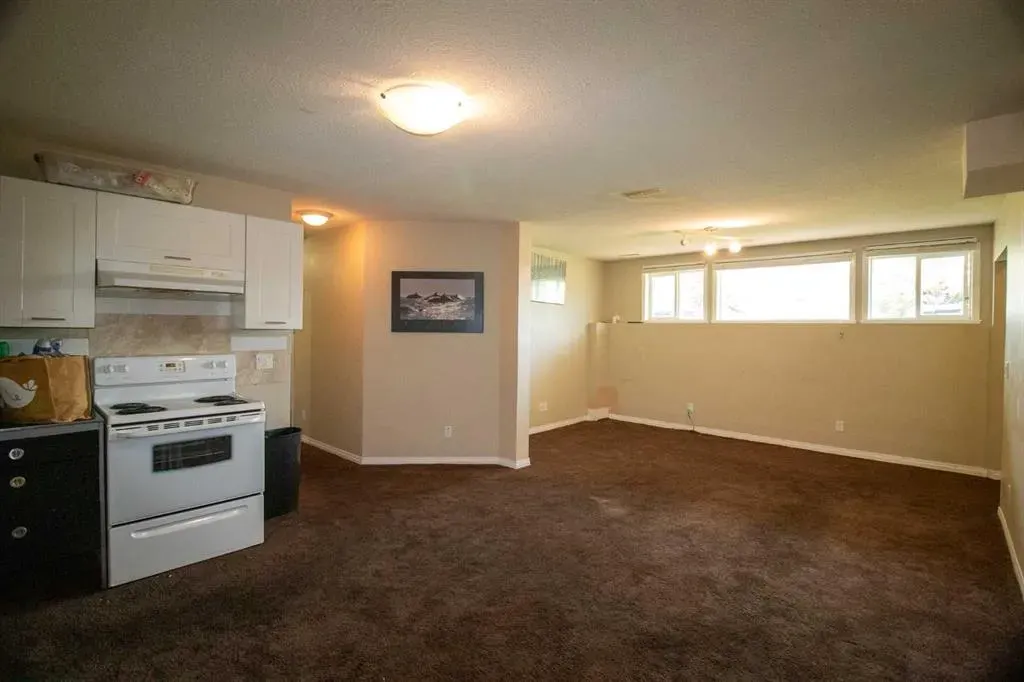 604 19 Street SE, #101